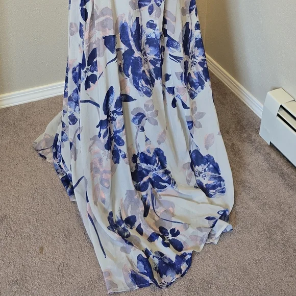 NEW Lulus All I Need Grey Floral Print Lace Up Maxi Dress - Picture 11 of 12